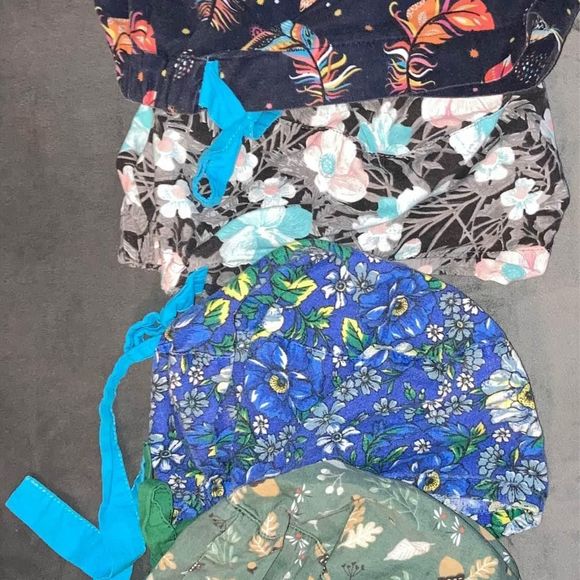 4 Floral Boho Scrub Caps - Picture 1 of 1